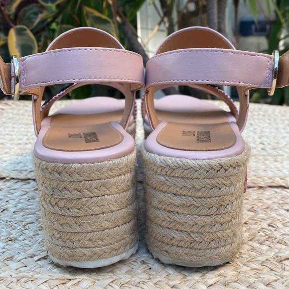 Love Moschino fun I DO pink espadrille sandals - Picture 8 of 14